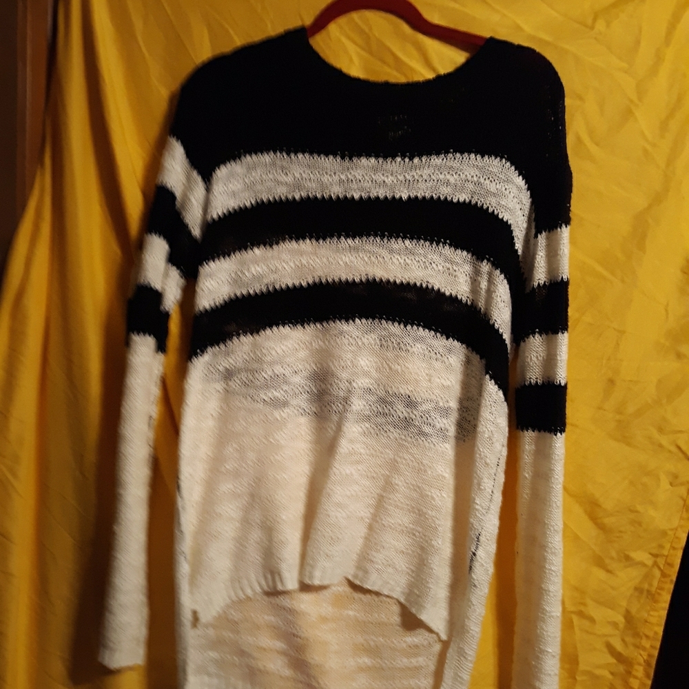 HI LOW LIGHT SWEATER